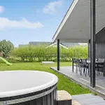 Prázdninový dům Cozy In Juelsminde With Sauna *