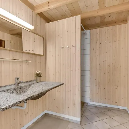 Hébergement de vacances Cozy In Juelsminde With Sauna