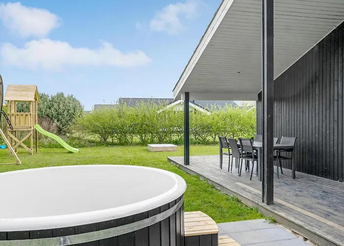 Casa vacanze Amazing In Juelsminde With Sauna *